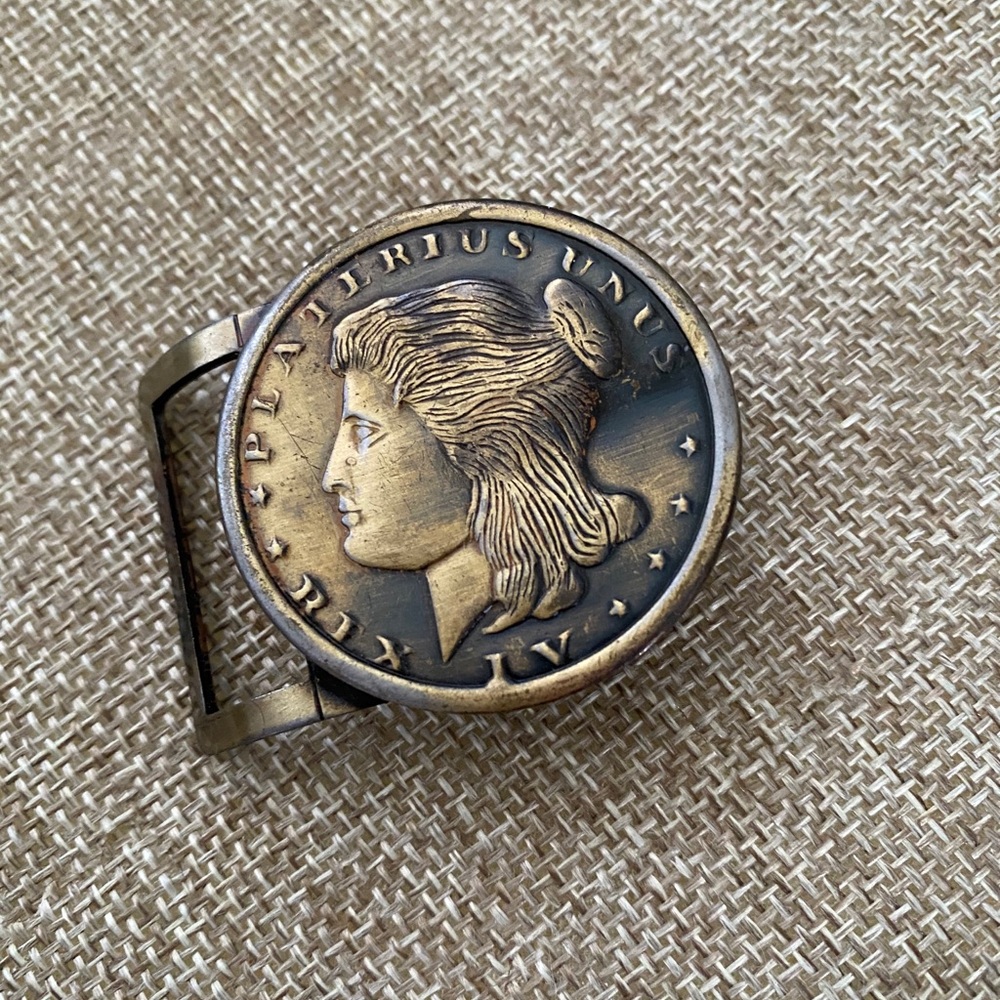 Vintage Platerius Unis Rex IV Replica Coin Belt Buckle